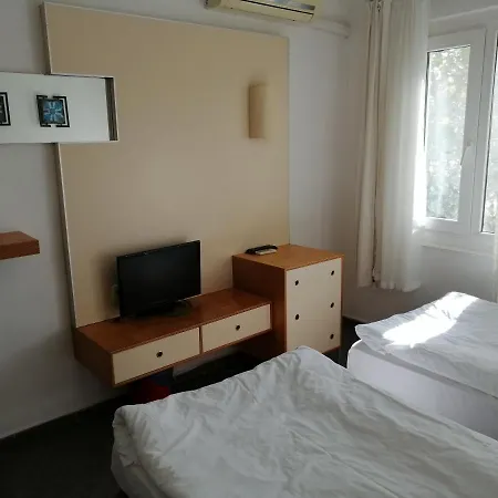 Szálloda Serhan 3*
