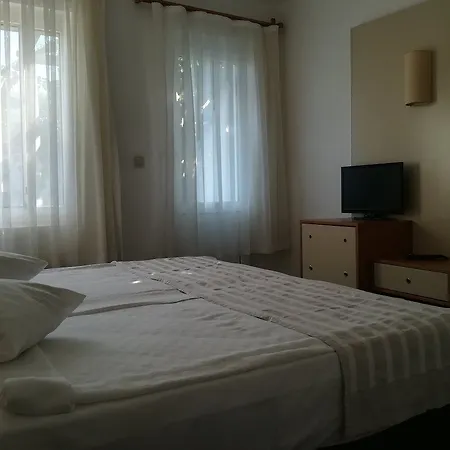 Hotel Serhan 3*